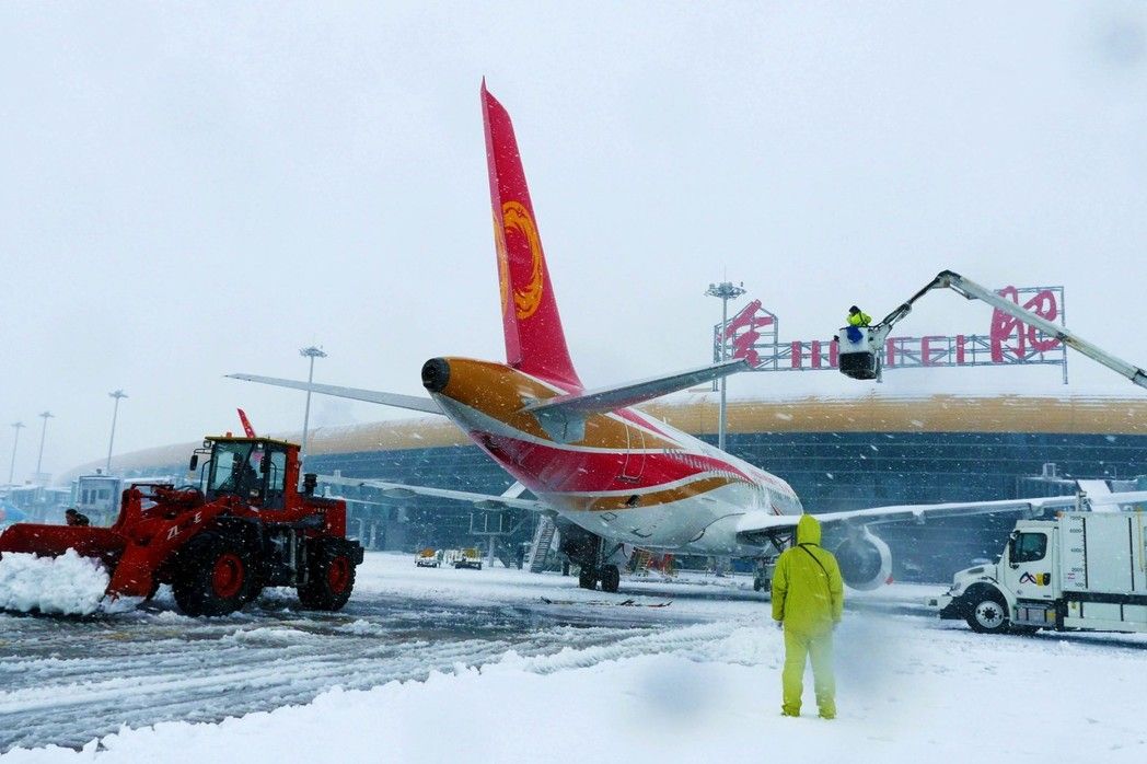 雪襲半個中國　4000多航班延誤