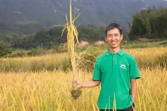 大學(xué)生創(chuàng)業(yè)：小米粥賣出300萬 武漢大學(xué)生創(chuàng)業(yè)上央視獲投資