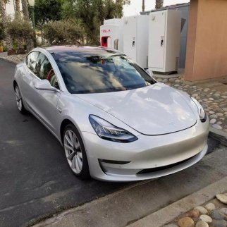 馬斯克已證實(shí) Model 3正式下線